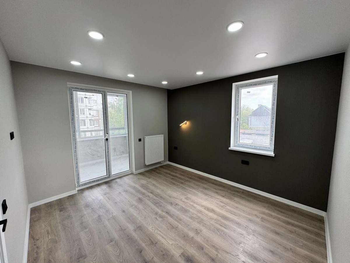 Трехкомнатная квартира в ЖК «Альпы»