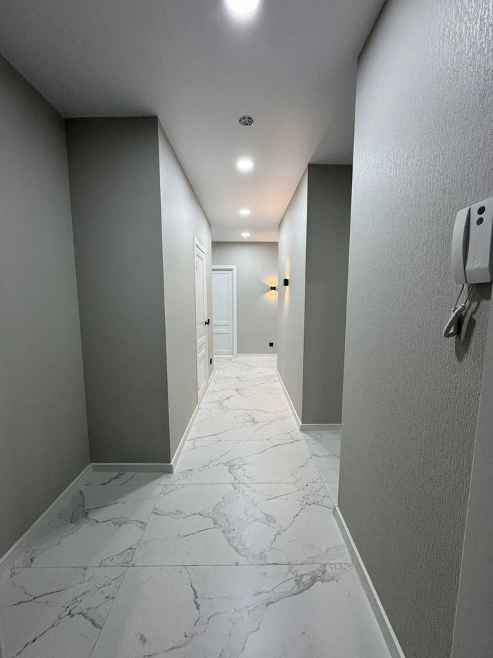 Трехкомнатная квартира в ЖК «Альпы»