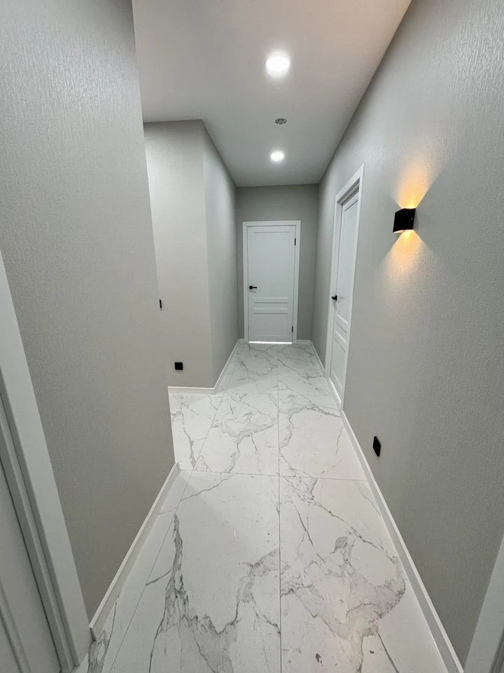 Трехкомнатная квартира в ЖК «Альпы»