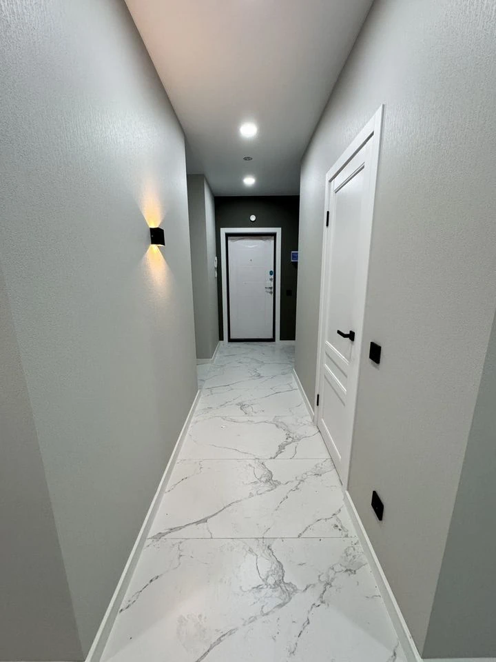 Трехкомнатная квартира в ЖК «Альпы»